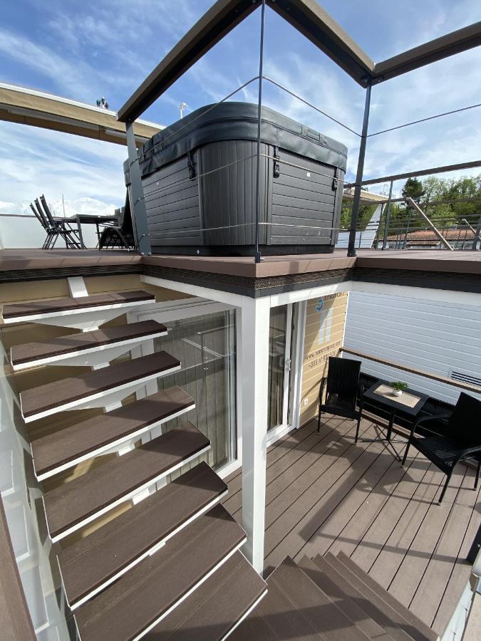 Floating House Mm, Marina Portoroz Villa Exterior foto